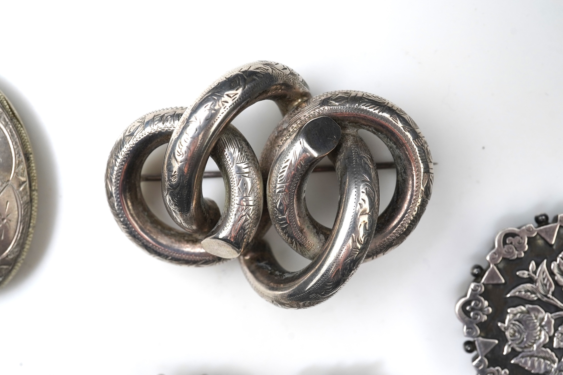 A collection of jewels, late 19th/early 20th century